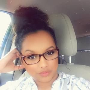 Meet your Posher, Traci